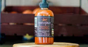 Yuzu Pao Sriracha Style Hot Sauce Reivew